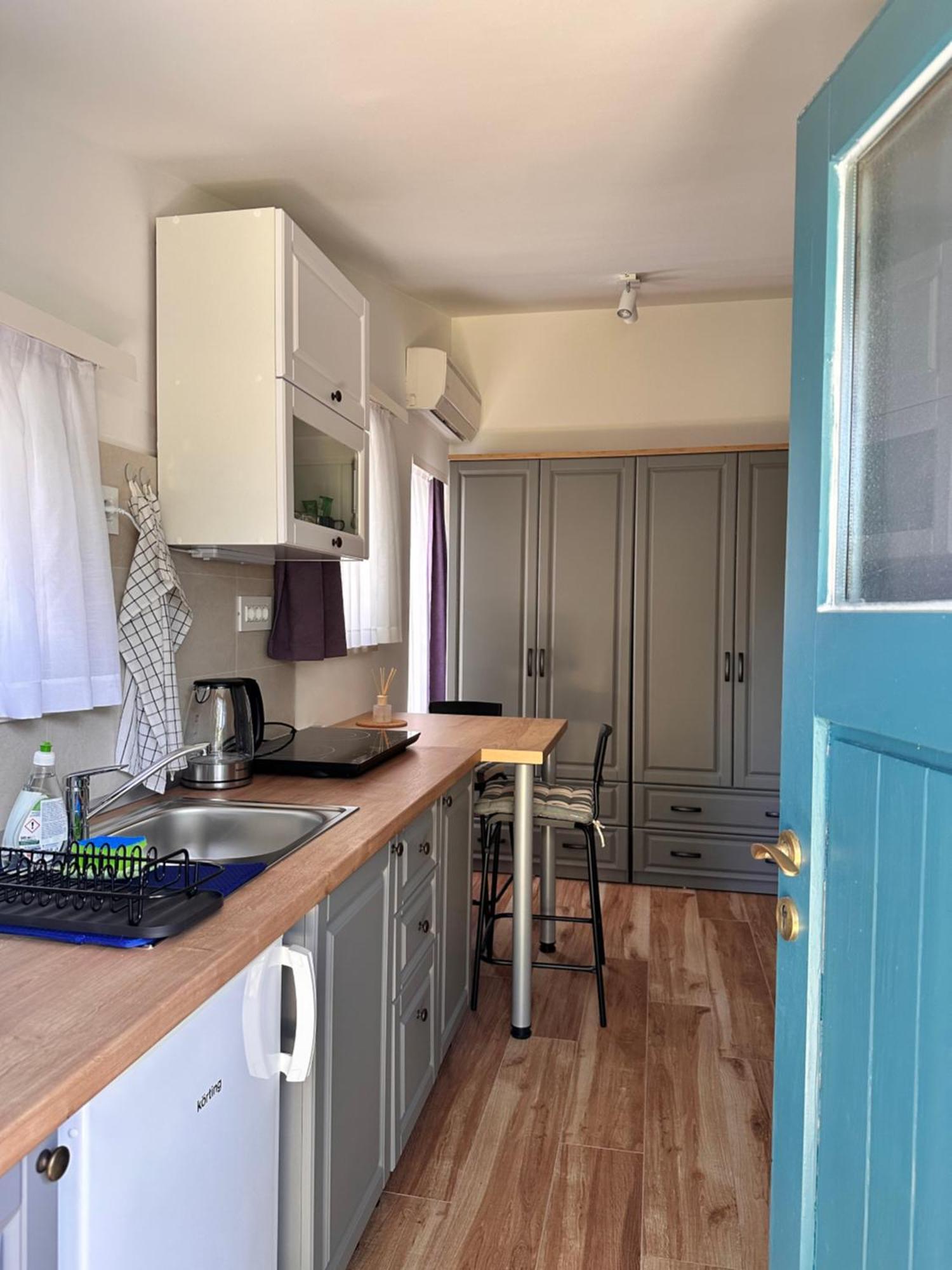 Lux Apartments In Downtown Пула Екстер'єр фото